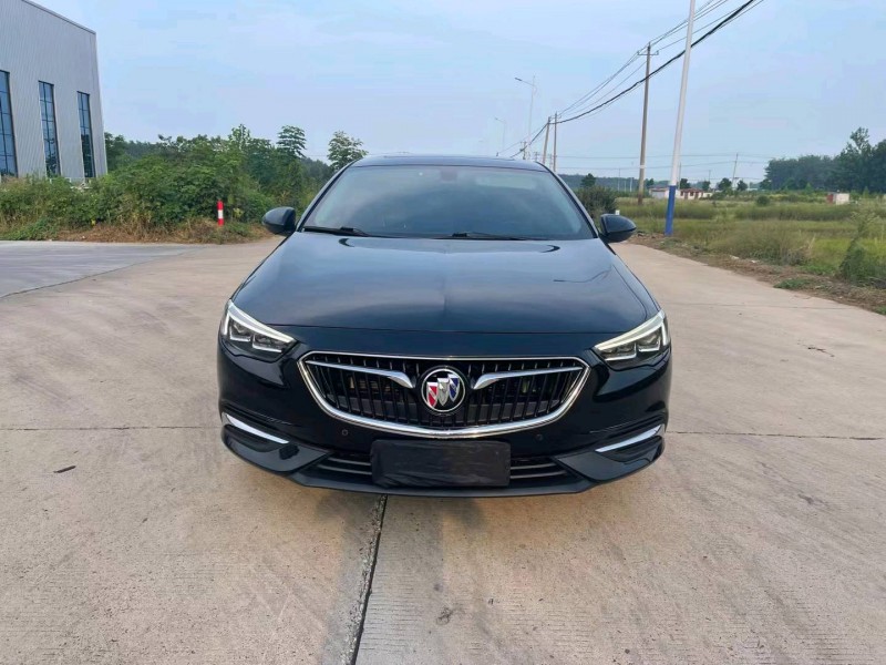 徐州20年别克君威1