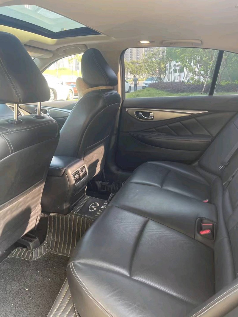 佛山19年英菲尼迪Q508