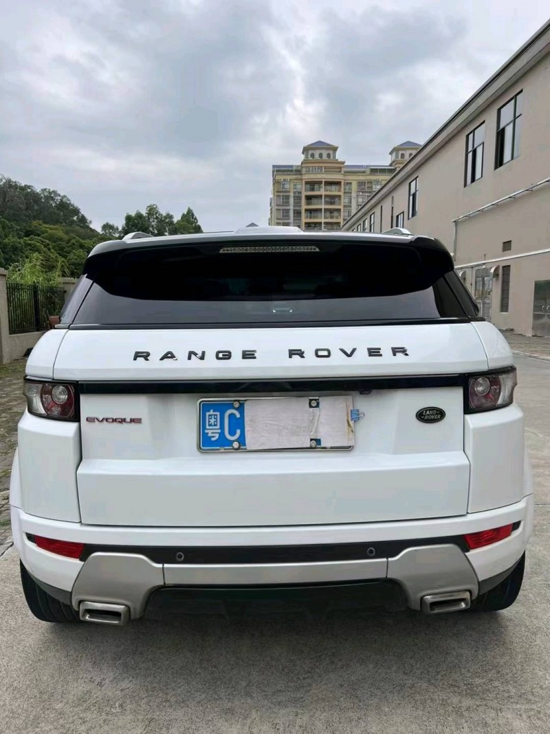 江门13年路虎极光9