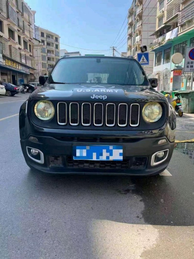 邵阳18年Jeep自由侠1