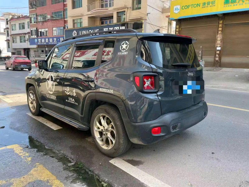 邵阳18年Jeep自由侠6