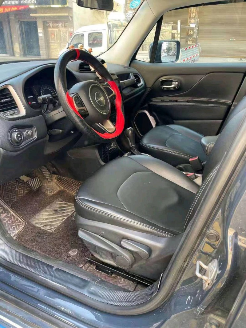 邵阳18年Jeep自由侠9