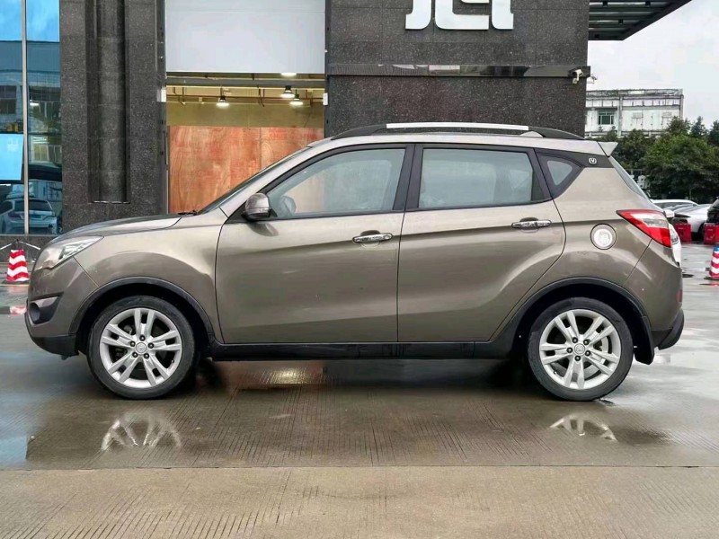 珠海13年长安汽车CS354