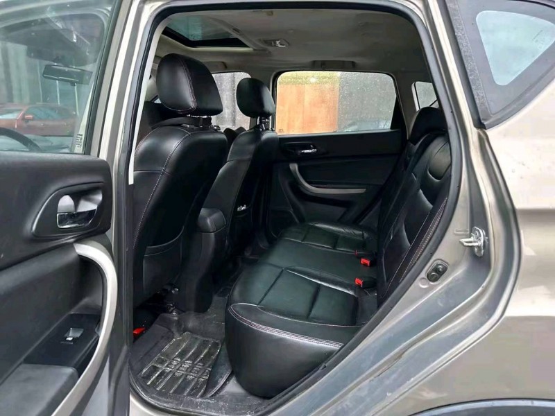 珠海13年长安汽车CS358