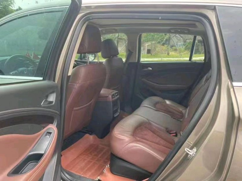 珠海17年别克昂科威4