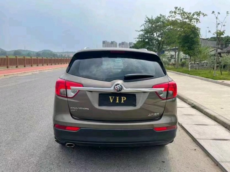 珠海17年别克昂科威9