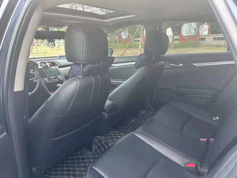 珠海22年本田思域4