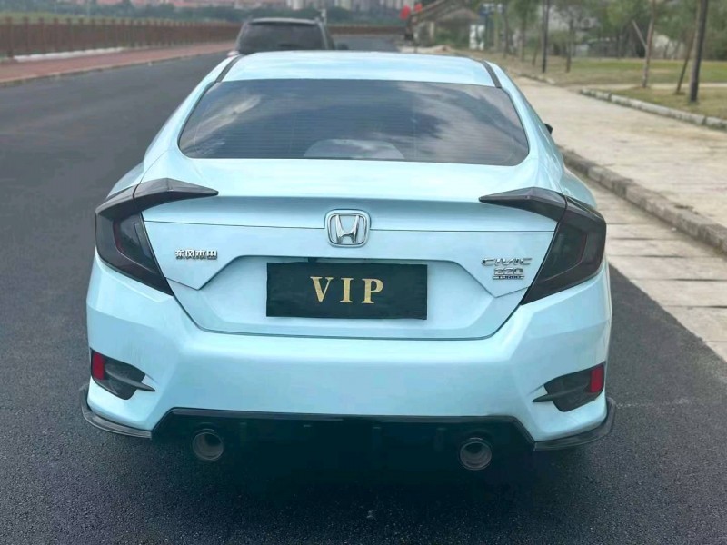 珠海22年本田思域9