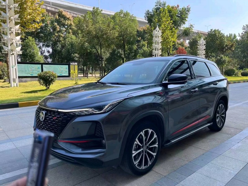 宜昌20年長安汽車CS758