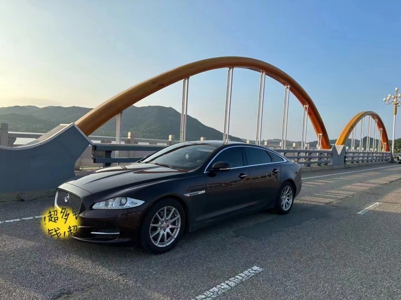济宁14年捷豹XJL3