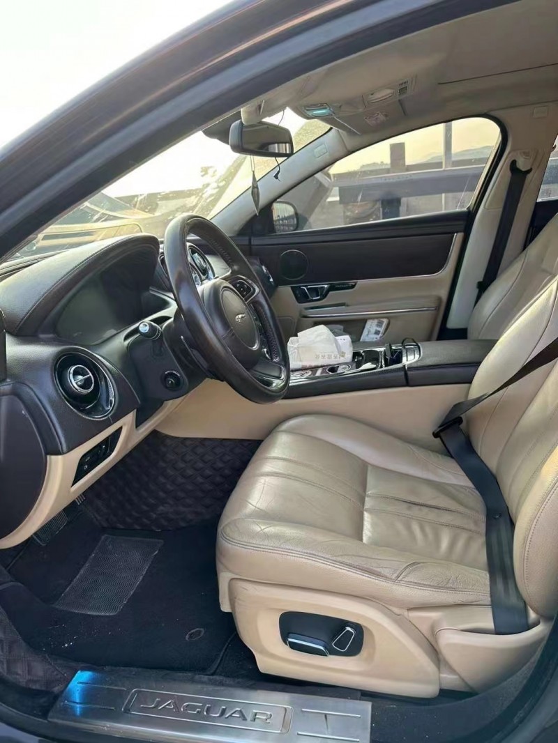 济宁14年捷豹XJL4