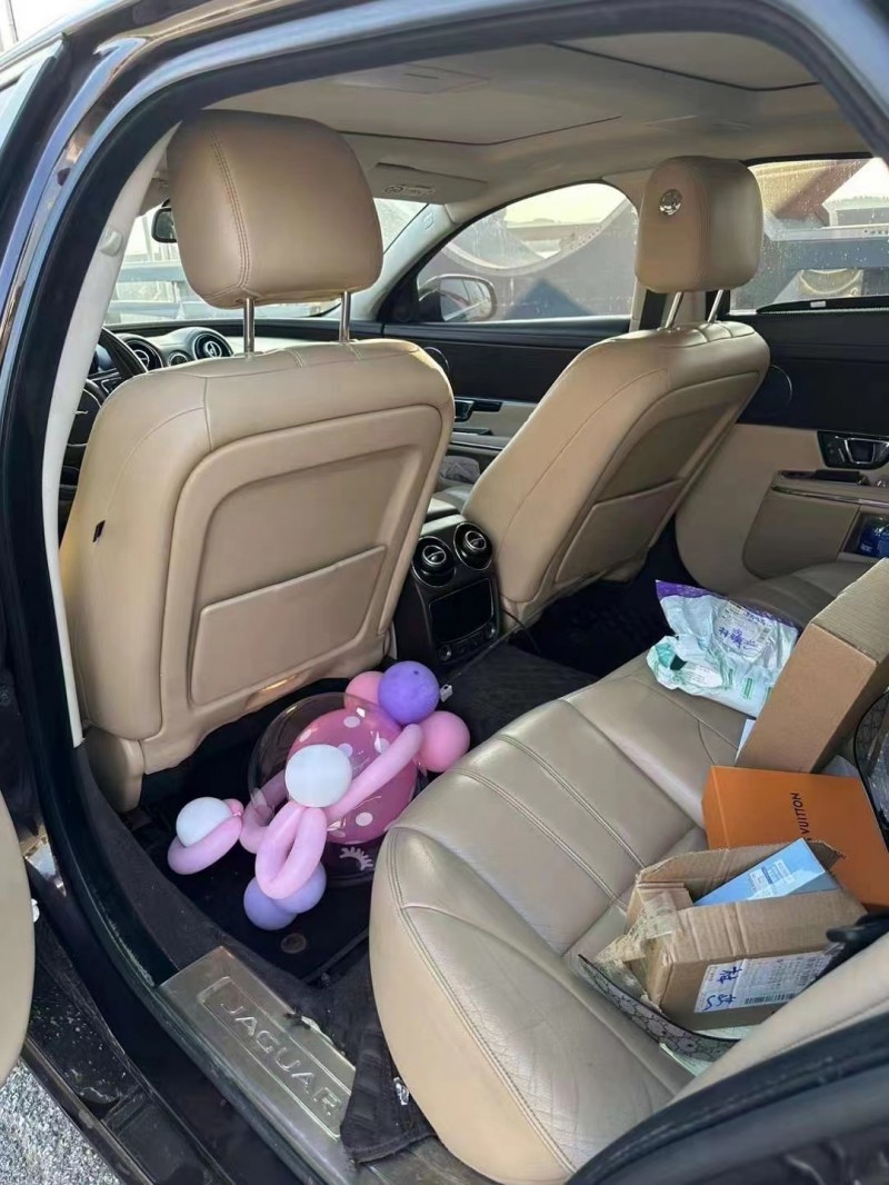 济宁14年捷豹XJL5