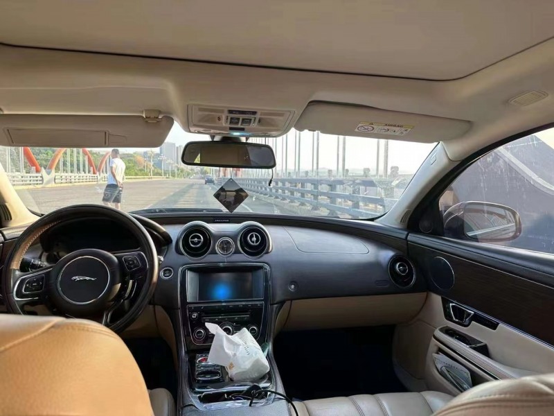 济宁14年捷豹XJL6