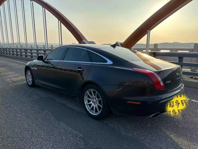 济宁14年捷豹XJL8