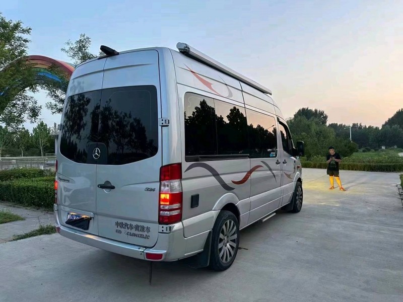 廊坊13年奔驰斯宾特8