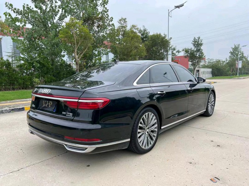 盐城18年奥迪A8L8