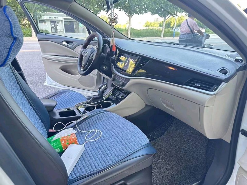 廊坊16年别克英朗5