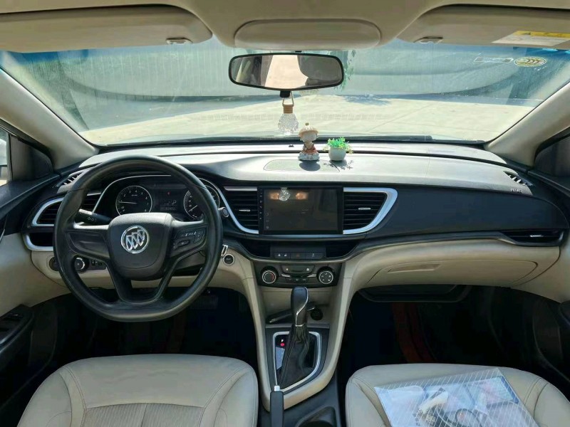 常州20年别克英朗5