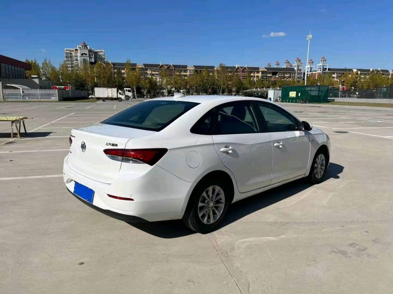 常州20年别克英朗7