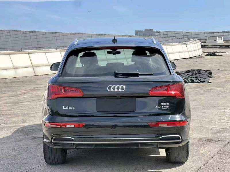 邯郸18年奥迪Q58