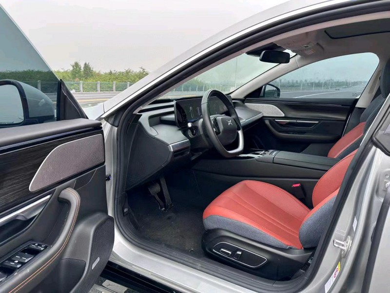 鹽城23年小鵬汽車p77