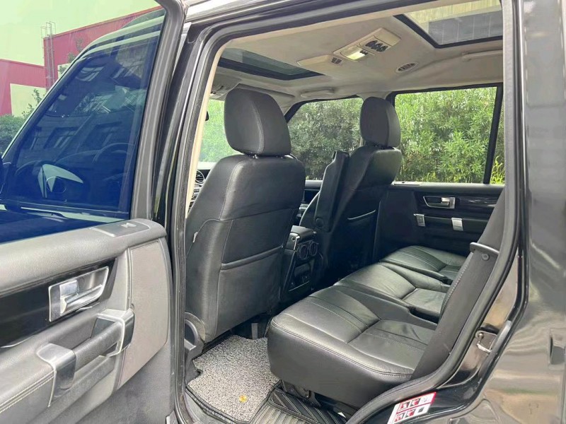 盐城11年路虎发现4