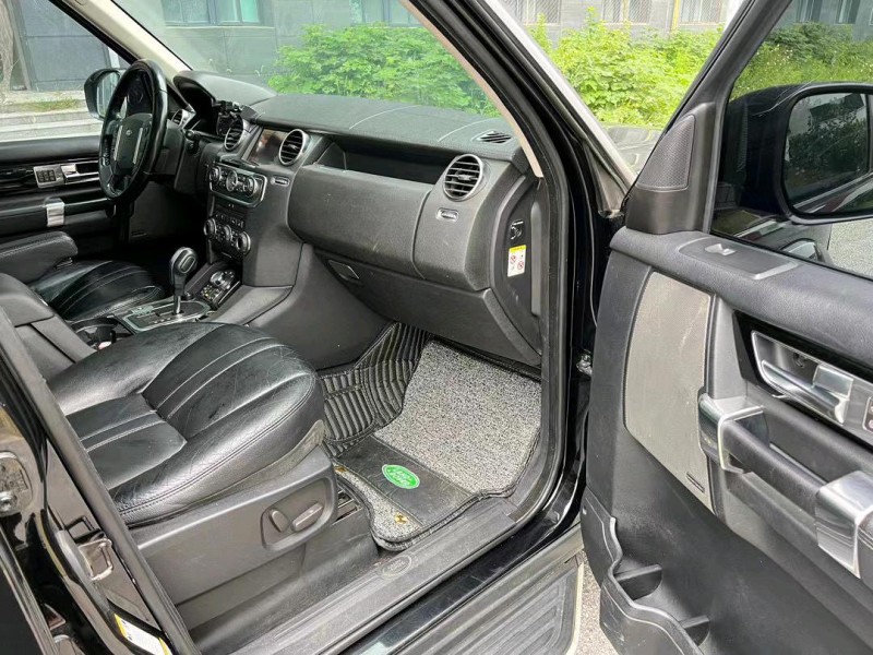 盐城11年路虎发现5