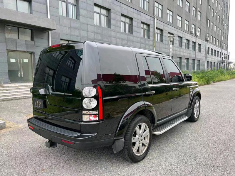 盐城11年路虎发现8