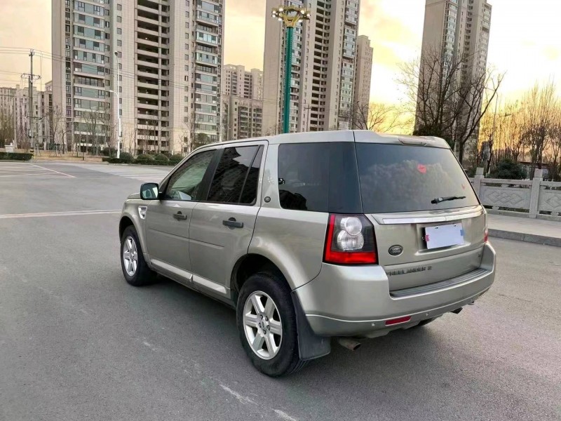 徐州12年路虎发现神行9