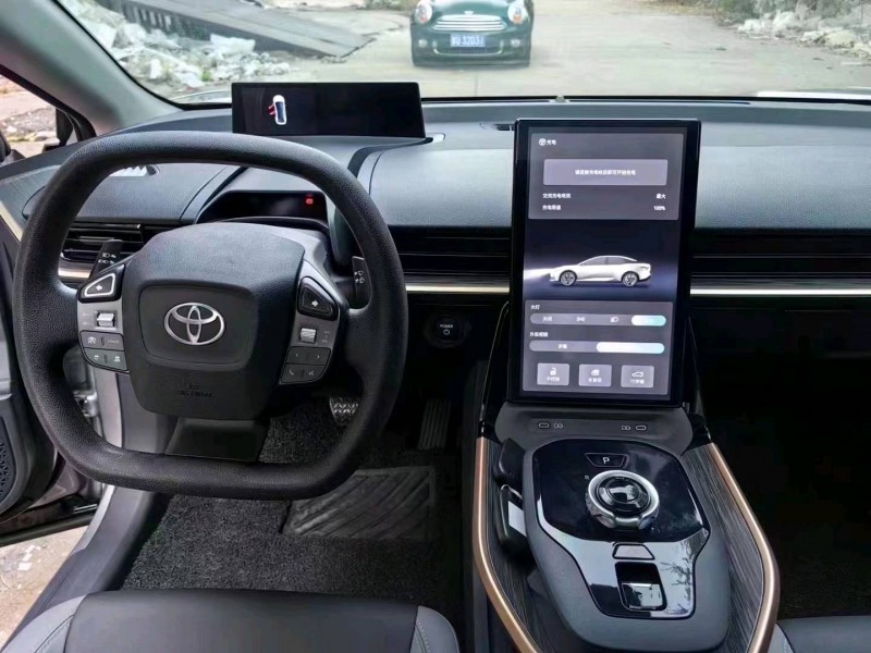 邯郸23年丰田BZ3Pro6