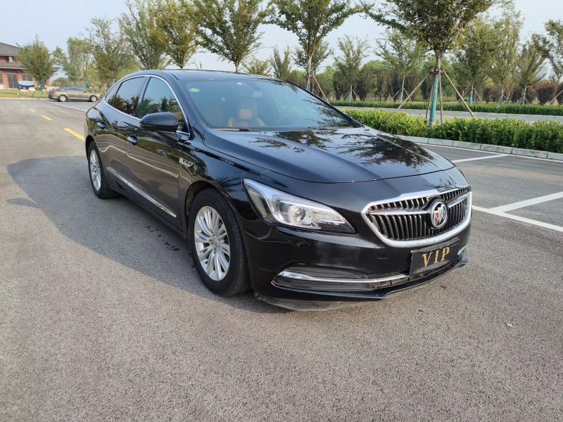 徐州16年别克君威2