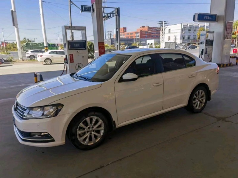 保定18年大众朗逸2