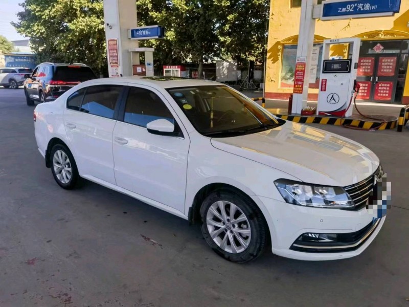 保定18年大众朗逸3