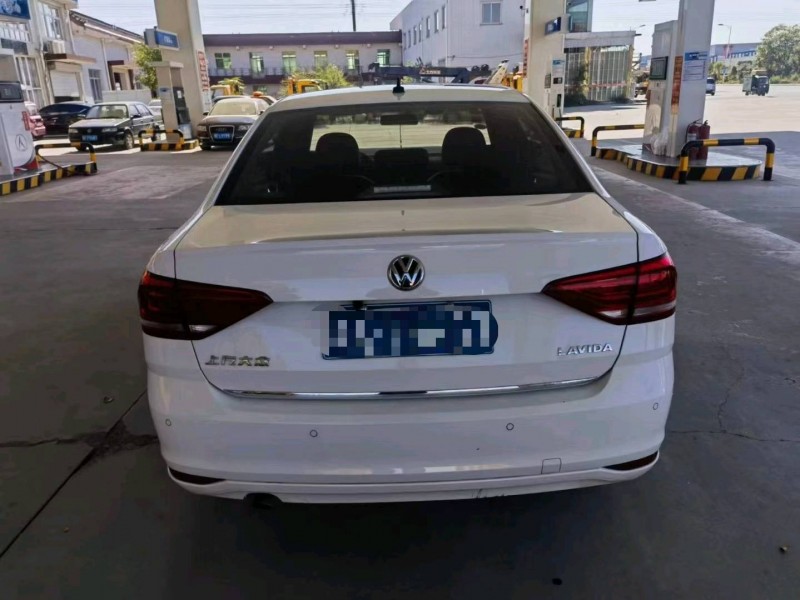 保定18年大众朗逸6