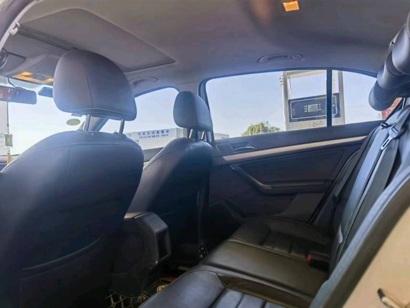 保定18年大众朗逸9