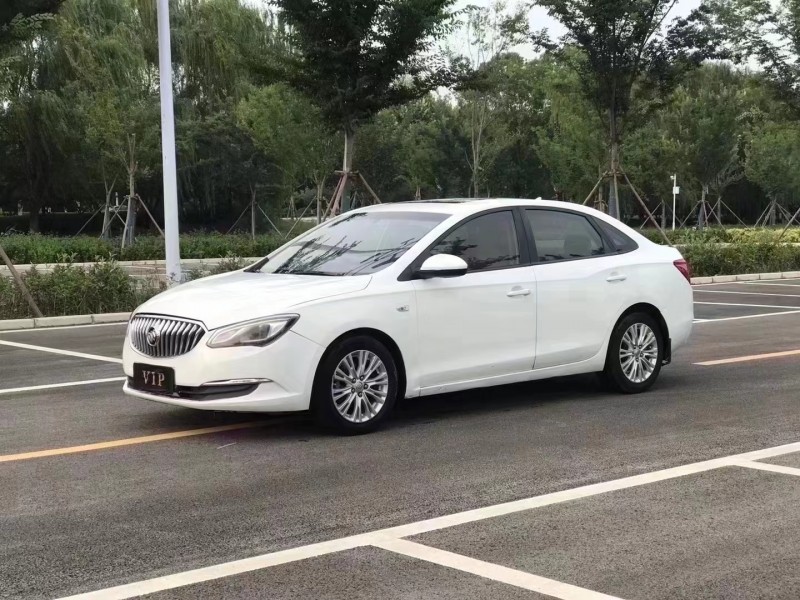 徐州16年别克英朗2