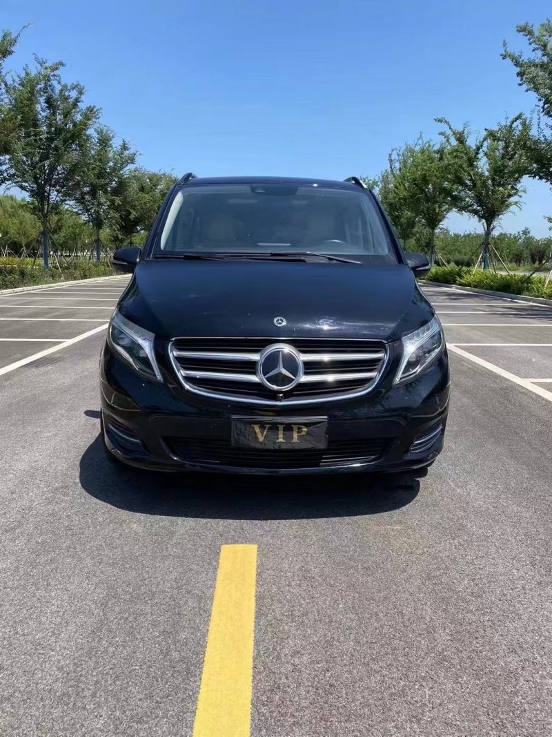 徐州19年奔驰V1