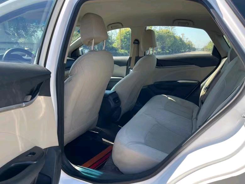 盐城20年别克英朗7