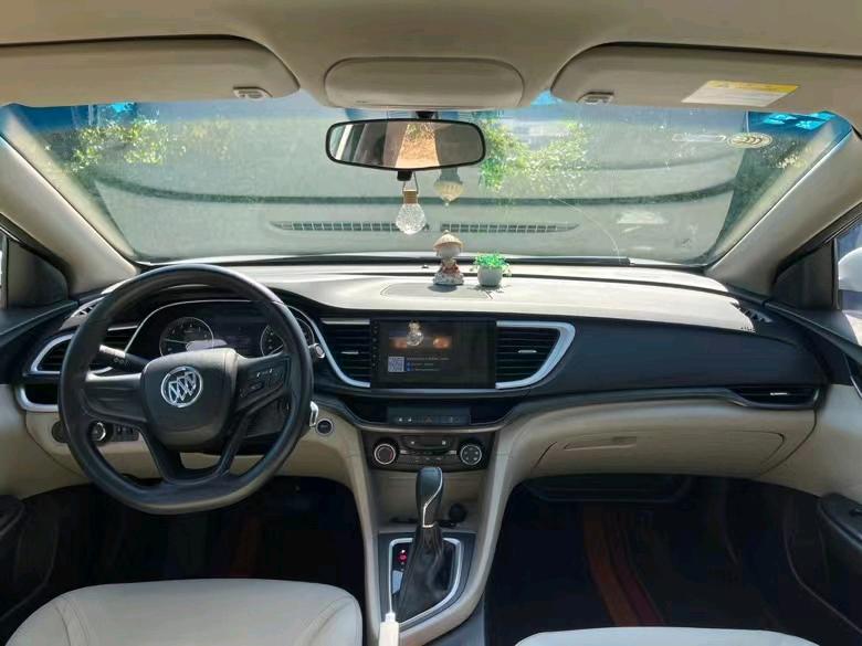 盐城20年别克英朗8