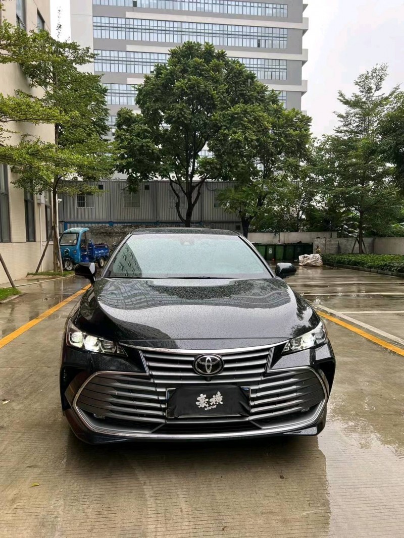 佛山20年丰田亚洲龙1