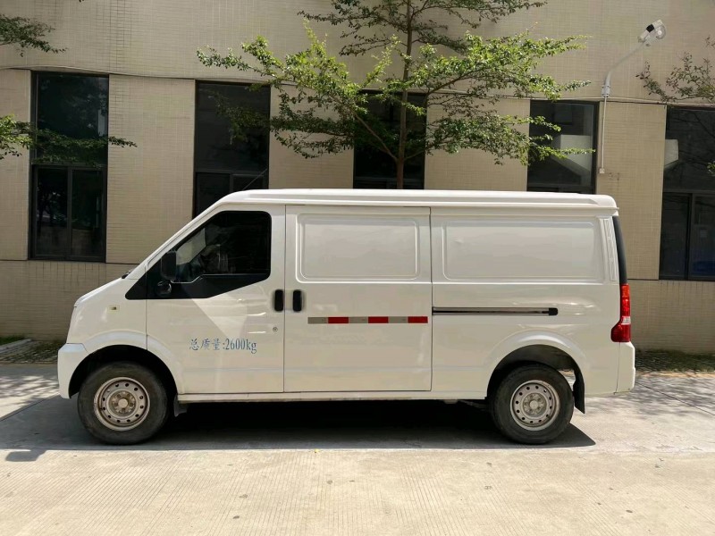 佛山22年瑞驰EC35新能源4