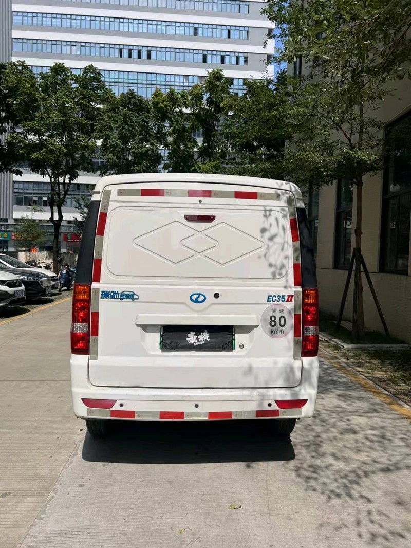 佛山22年瑞驰EC35新能源6