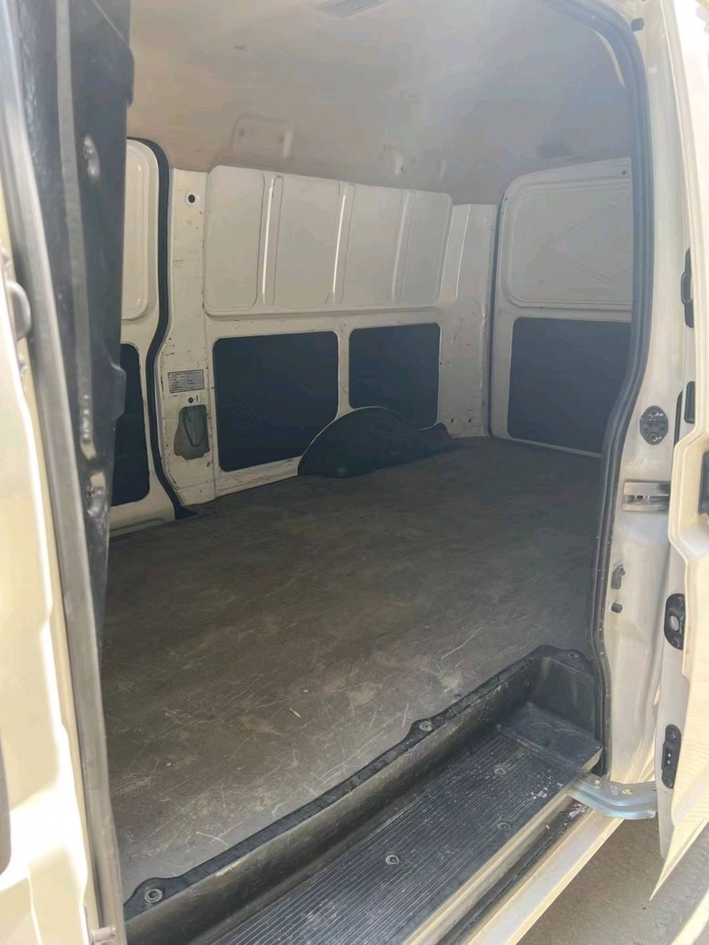 佛山22年瑞驰EC35新能源8