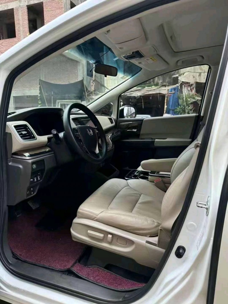 珠海18年本田奥德赛5