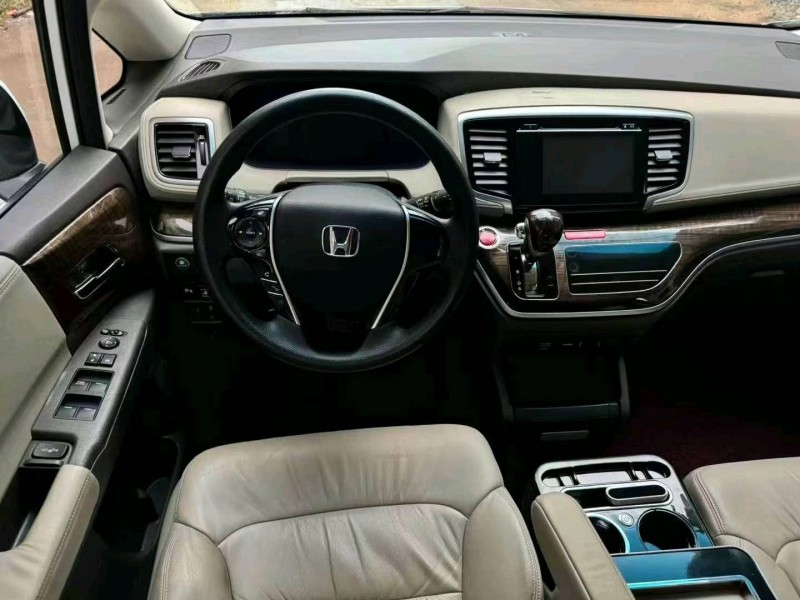 珠海18年本田奥德赛6