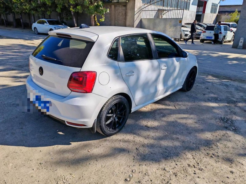 保定16年大众polo7