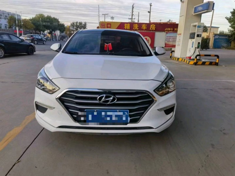 保定17年现代名图1