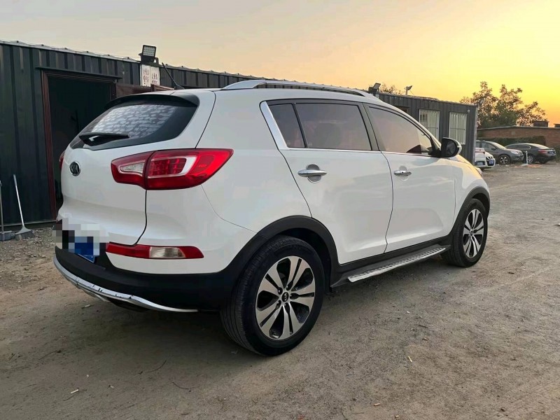 保定14年起亚智跑8