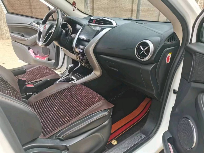 保定18年比亚迪元7