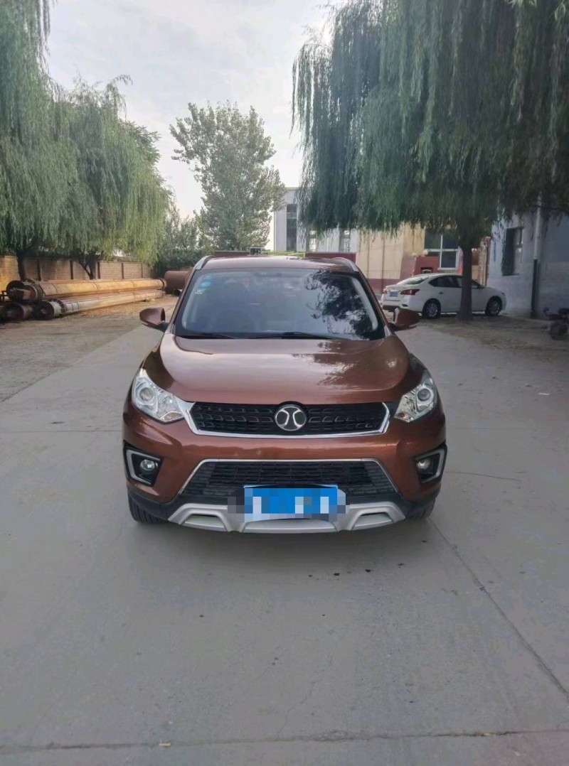 保定18年北汽绅宝X351